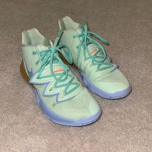 Barely worn! Squidward Kyrie basketball shoes
